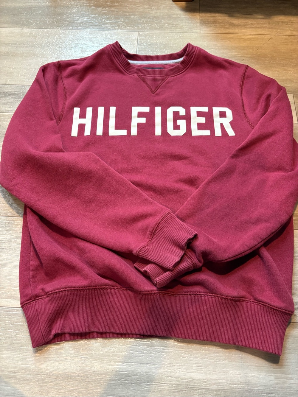 Tommy Hilfiger Men's Maroon Crewneck Sweatshirt with White Logo